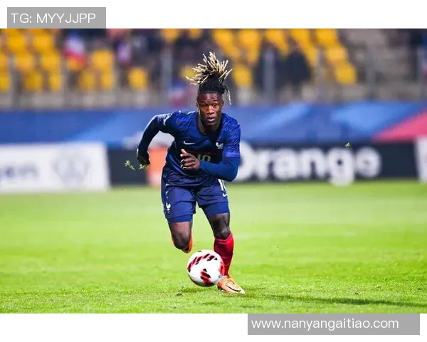 安哥拉足球明星盘点及其在国际赛场上的精彩表现 安哥拉足球明星盘点及其在国际赛场上的精彩表现