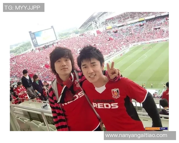 小春与足球明星的甜蜜邂逅在绿茵场上的爱情故事 小春与足球明星的甜蜜邂逅在绿茵场上的爱情故事